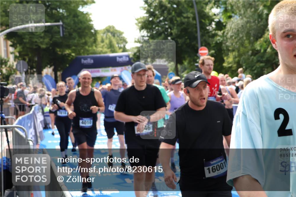 29.06.2025 - hella hamburg halbmarathon Zöllner http://msf.ph/oto/8230615 29.06.2025 11:31:09 Ziel 4008, 4010, 4605, 5546, 5581, 6573, 7535, 7705, 7816, 8625, 9010, 10393, 11225, 11362, 11783, 14013, 14191, 15739, 15789, 15853, 17118, 17889 meine-sportfotos.de