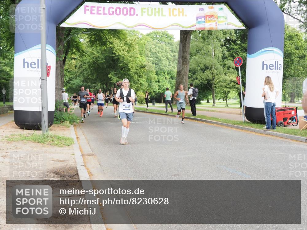 29.06.2025 - hella hamburg halbmarathon MichiJ http://msf.ph/oto/8230628 29.06.2025 10:26:29 Zwischen KM18-KM19 1505, 5923, 13141, 13900, 15303, 16698 meine-sportfotos.de