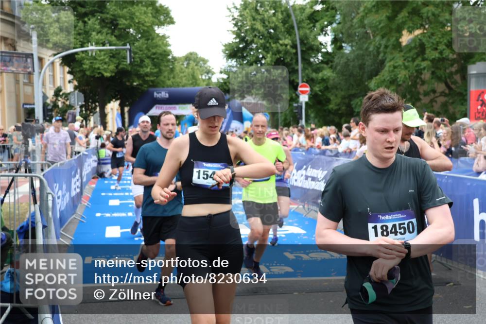 29.06.2025 - hella hamburg halbmarathon Zöllner http://msf.ph/oto/8230634 29.06.2025 10:53:41 Ziel 1030, 1098, 1502, 1783, 2058, 2630, 3399, 3819, 5399, 6628, 6762, 10549, 10895, 11588, 11589, 11604, 12632, 13865, 15061, 15113, 15441, 15856, 16092, 17482, 18143, 18612, 18666, 18715 meine-sportfotos.de
