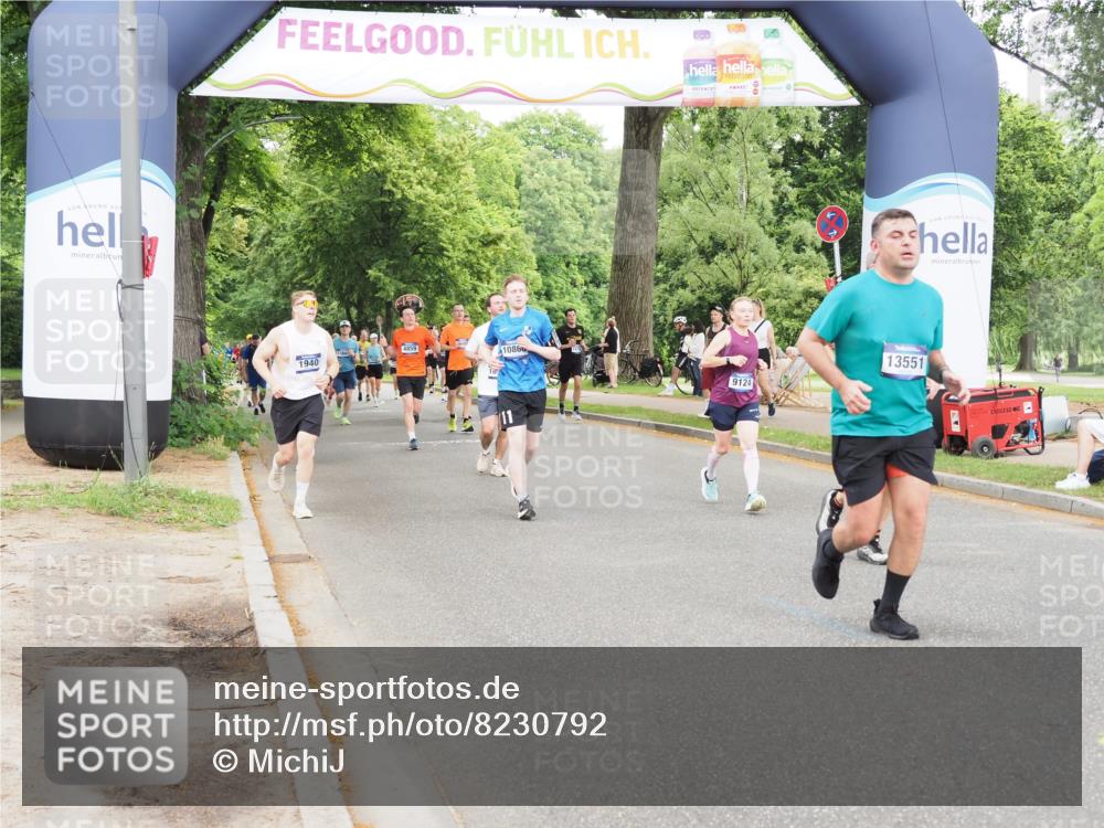 29.06.2025 - hella hamburg halbmarathon MichiJ http://msf.ph/oto/8230792 29.06.2025 10:49:35 Zwischen KM18-KM19 1184, 1940, 2661, 4511, 7869, 9124, 9297, 10866, 12156, 12662, 13551, 15550, 16371, 16420 meine-sportfotos.de