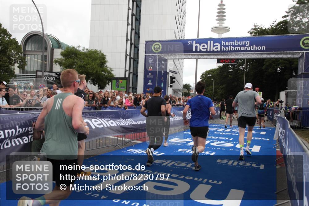 29.06.2025 - hella hamburg halbmarathon Michael Strokosch http://msf.ph/oto/8230797 29.06.2025 10:52:11 Ziel 1482, 2397, 2595, 5093, 5378, 6897, 7732, 9082, 12580, 13726, 14248, 15506, 15829, 16179, 16320, 16666, 17033, 18801 meine-sportfotos.de