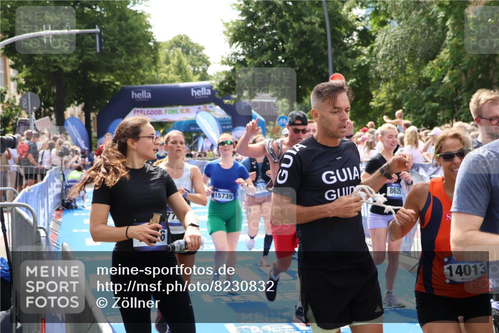 29.06.2025 - hella hamburg halbmarathon Zöllner http://msf.ph/oto/8230832 29.06.2025 11:31:13 Ziel 1534, 2744, 3391, 4096, 4162, 4605, 5343, 7535, 7705, 8388, 8625, 9010, 9448, 12936, 14191, 15739, 15853, 17073, 17591, 17889 meine-sportfotos.de