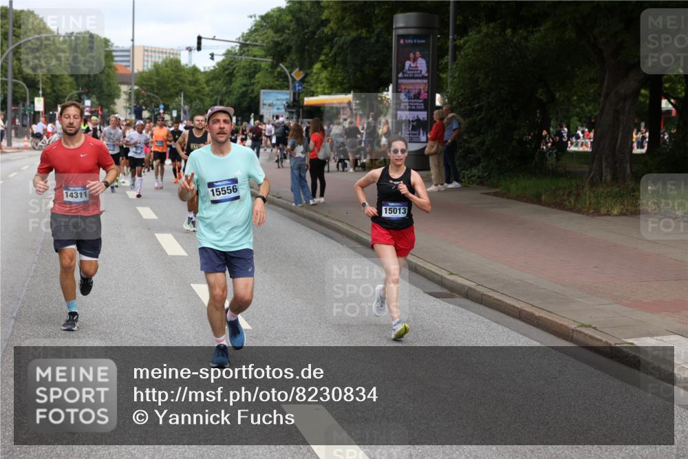 29.06.2025 - hella hamburg halbmarathon Yannick Fuchs http://msf.ph/oto/8230834 29.06.2025 10:33:57 20KM 1343, 1445, 1803, 2525, 2546, 2563, 3282, 3783, 4565, 4759, 6037, 6686, 6687, 7981, 8319, 8925, 9265, 11305, 11619, 12335, 12772, 13479, 13514, 13729, 14204, 14272, 14311, 14359, 15013, 15094, 15336, 15556, 15744, 15866, 16656, 16820, 17005, 17215, 17360, 17668, 18149, 18285, 18547, 18734, 18803 meine-sportfotos.de