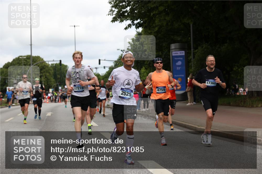 29.06.2025 - hella hamburg halbmarathon Yannick Fuchs http://msf.ph/oto/8231085 29.06.2025 10:34:03 20KM 1343, 2044, 2525, 2546, 2563, 2972, 3282, 4565, 4759, 5752, 6037, 6687, 7981, 8319, 8925, 9265, 9540, 11284, 11305, 12335, 12372, 13479, 13514, 13729, 14204, 14272, 14311, 14359, 15013, 15094, 15336, 15435, 15556, 15744, 16656, 16820, 17005, 17215, 17360, 17425, 17668, 18149, 18154, 18285, 18547, 18803 meine-sportfotos.de