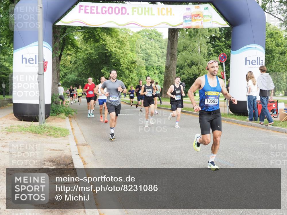29.06.2025 - hella hamburg halbmarathon MichiJ http://msf.ph/oto/8231086 29.06.2025 10:26:33 Zwischen KM18-KM19 1505, 3480, 6458, 12739, 13595, 13900, 15303, 16698, 16992 meine-sportfotos.de