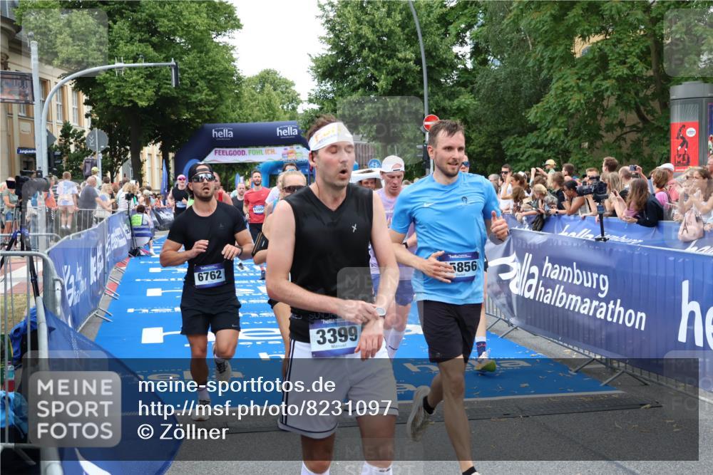 29.06.2025 - hella hamburg halbmarathon Zöllner http://msf.ph/oto/8231097 29.06.2025 10:53:44 Ziel 1502, 2058, 2082, 2518, 2630, 3819, 5399, 6762, 8335, 10549, 10895, 11588, 11589, 11604, 12632, 13865, 14702, 14818, 15061, 15441, 15856, 16092, 17482, 18143, 18514, 18666, 18715 meine-sportfotos.de