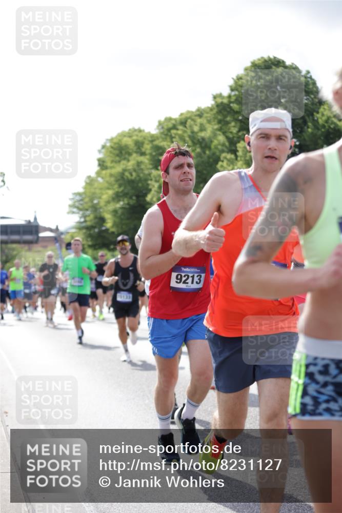 29.06.2025 - hella hamburg halbmarathon Jannik Wohlers http://msf.ph/oto/8231127 29.06.2025 09:52:25 Lombardsbrücke 1070, 1163, 1176, 1415, 1613, 1782, 2189, 2233, 2788, 3021, 3098, 3109, 3124, 3917, 4080, 4277, 4497, 4691, 4933, 4981, 5007, 5476, 5477, 5682, 6716, 7005, 7067, 7191, 7325, 7451, 7599, 7843, 7865, 8467, 9081, 9213, 9374, 10000, 10099, 10251, 10750, 10969, 11346, 11778, 12365, 12372, 12534, 12579, 12588, 12723, 13687, 13714, 14661, 14703, 14849, 15126, 15133, 15280, 15301, 15356, 15362, 15808, 15894, 16414, 17000, 18632, 18637, 18680, 18982 meine-sportfotos.de