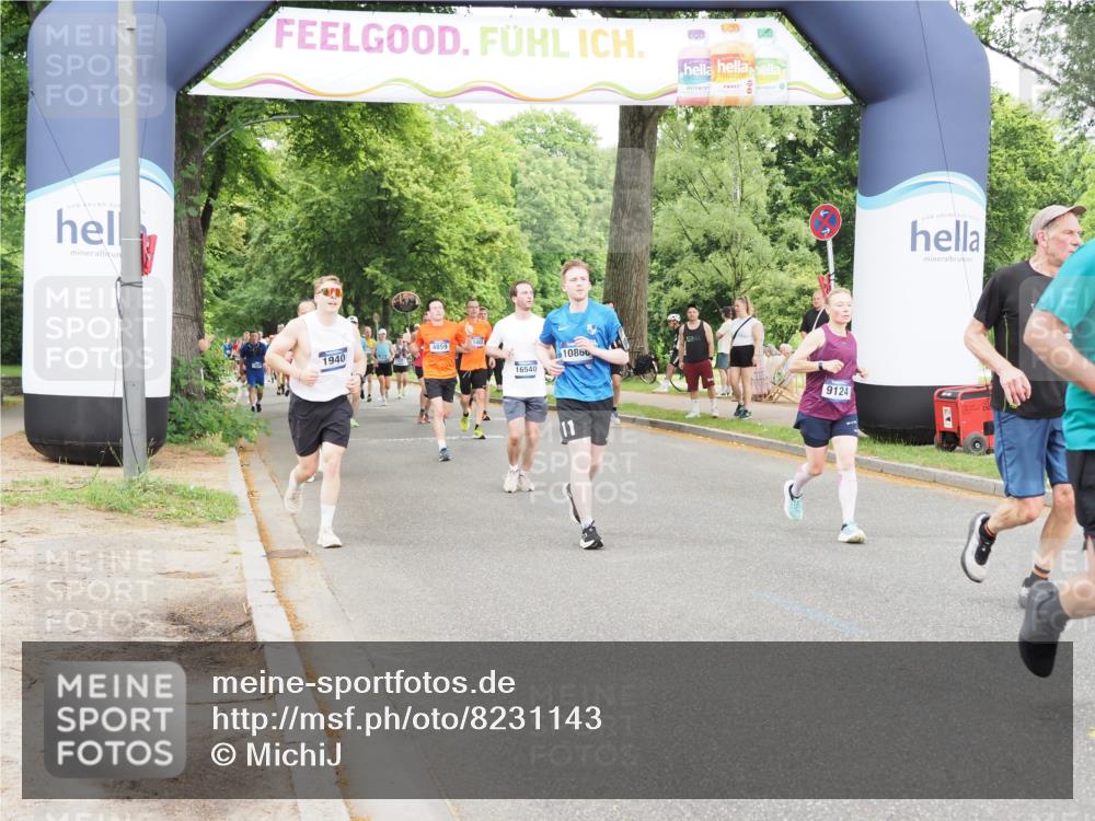 29.06.2025 - hella hamburg halbmarathon MichiJ http://msf.ph/oto/8231143 29.06.2025 10:49:36 Zwischen KM18-KM19 1114, 1184, 1940, 4511, 4859, 7869, 9124, 9297, 10866, 12156, 12662, 13551, 15550, 16371, 16420 meine-sportfotos.de