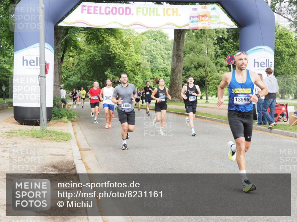 29.06.2025 - hella hamburg halbmarathon MichiJ http://msf.ph/oto/8231161 29.06.2025 10:26:33 Zwischen KM18-KM19 1505, 3480, 6458, 12739, 13595, 13900, 15303, 16698, 16992 meine-sportfotos.de