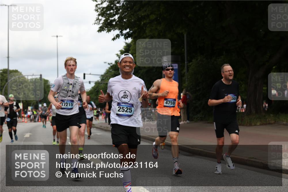 29.06.2025 - hella hamburg halbmarathon Yannick Fuchs http://msf.ph/oto/8231164 29.06.2025 10:34:04 20KM 1343, 2044, 2525, 2546, 2563, 2972, 3282, 4565, 4759, 5752, 6037, 7981, 8319, 8925, 9116, 9265, 9540, 11284, 11305, 12335, 12372, 13479, 13514, 14204, 14272, 14311, 14359, 15013, 15094, 15336, 15435, 15556, 15744, 16656, 16820, 17005, 17215, 17360, 17425, 17668, 18149, 18154, 18285, 18547, 18803 meine-sportfotos.de