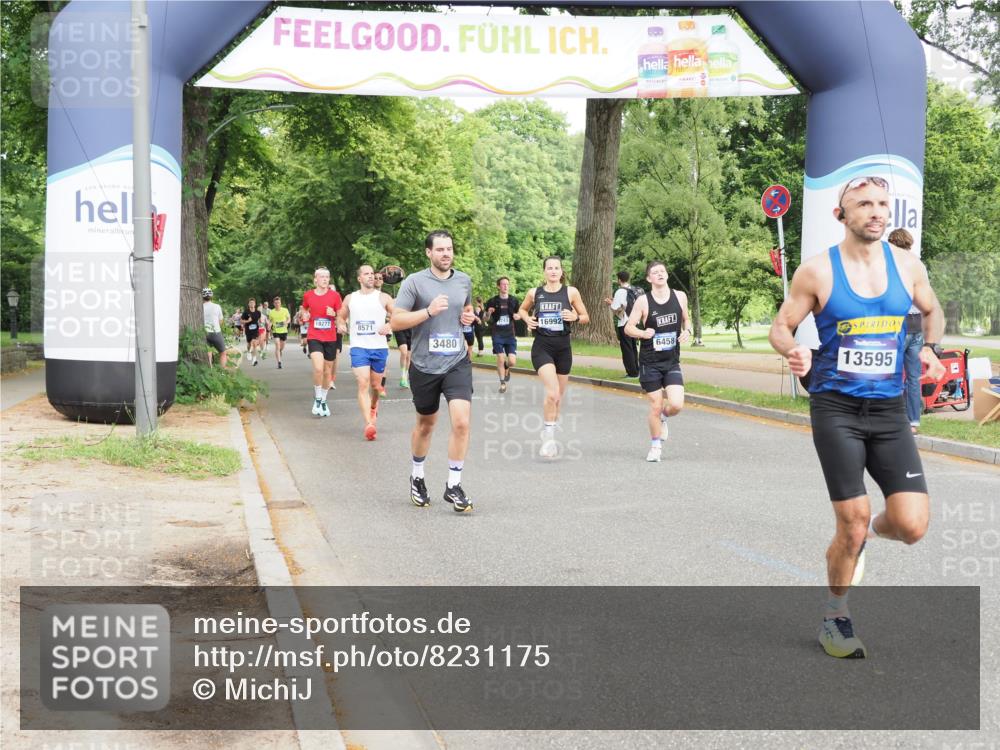 29.06.2025 - hella hamburg halbmarathon MichiJ http://msf.ph/oto/8231175 29.06.2025 10:26:33 Zwischen KM18-KM19 1505, 3480, 6458, 12739, 13595, 13900, 15303, 16698, 16992 meine-sportfotos.de