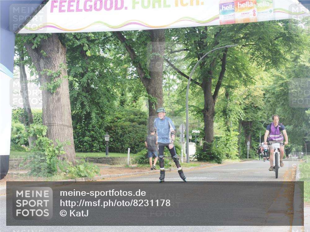 29.06.2025 - hella hamburg halbmarathon KatJ http://msf.ph/oto/8231178 29.06.2025 09:42:22 Zwischen KM18-KM19  meine-sportfotos.de