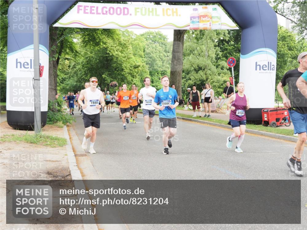 29.06.2025 - hella hamburg halbmarathon MichiJ http://msf.ph/oto/8231204 29.06.2025 10:49:36 Zwischen KM18-KM19 1114, 1184, 1940, 4511, 4859, 7869, 9124, 9297, 10866, 12156, 12662, 13551, 15550, 16371, 16420 meine-sportfotos.de