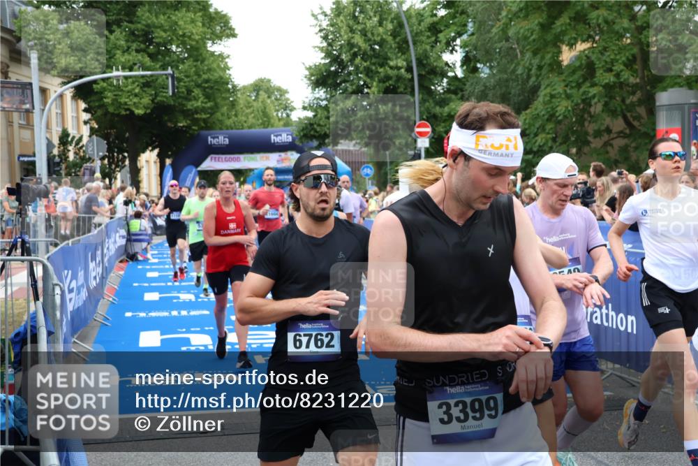 29.06.2025 - hella hamburg halbmarathon Zöllner http://msf.ph/oto/8231220 29.06.2025 10:53:45 Ziel 1502, 2058, 2082, 2518, 2630, 3819, 5399, 6762, 6877, 8285, 8335, 10549, 10895, 11588, 11589, 11604, 12632, 13865, 14702, 14818, 15061, 15441, 16092, 17482, 18143, 18514, 18666, 18715 meine-sportfotos.de