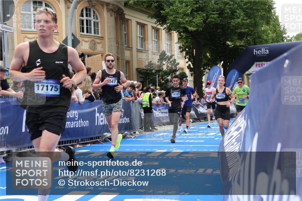 29.06.2025 - hella hamburg halbmarathon Strokosch-Dieckow http://msf.ph/oto/8231268 29.06.2025 10:33:16 Ziel 1910, 1959, 4679, 7723, 9047, 14167, 16881, 17175, 17489, 18455 meine-sportfotos.de