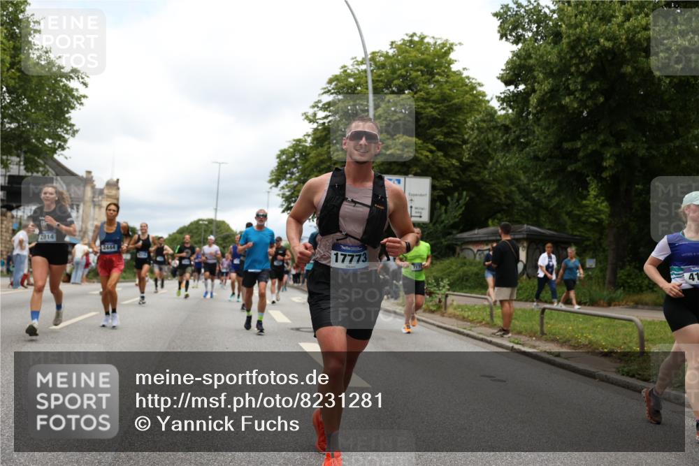 29.06.2025 - hella hamburg halbmarathon Yannick Fuchs http://msf.ph/oto/8231281 29.06.2025 10:46:47 20KM 1098, 1257, 1482, 1657, 1683, 2111, 2208, 2444, 2814, 3258, 3399, 3715, 3952, 3999, 4121, 4587, 4726, 5169, 5194, 5607, 5907, 6897, 7178, 7232, 7383, 7475, 8172, 8316, 8587, 8955, 10529, 10811, 11217, 12135, 12482, 12519, 13211, 13301, 14198, 14286, 14791, 14805, 15446, 15980, 16320, 16467, 16929, 17130, 17198, 17710, 17773, 18249, 18331, 19208 meine-sportfotos.de