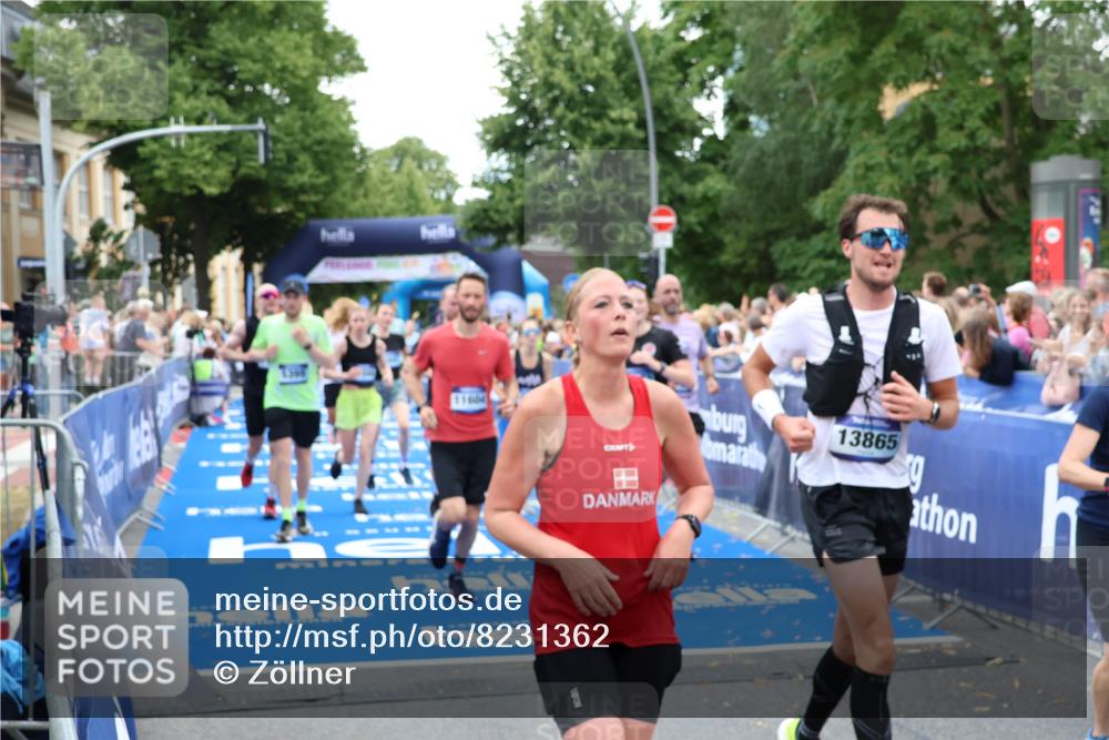 29.06.2025 - hella hamburg halbmarathon Zöllner http://msf.ph/oto/8231362 29.06.2025 10:53:47 Ziel 1422, 2058, 2082, 2518, 5399, 5607, 6877, 7177, 8285, 8335, 10529, 10895, 11588, 11589, 11604, 13865, 14702, 14818, 15061, 15441, 16092, 17482, 17740, 18143, 18249, 18514 meine-sportfotos.de