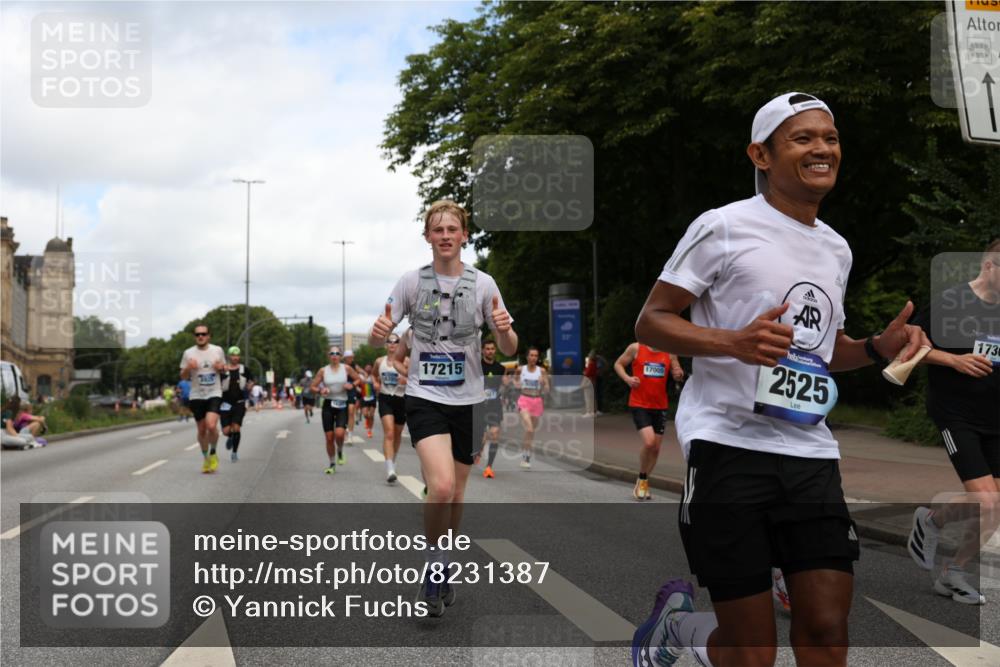 29.06.2025 - hella hamburg halbmarathon Yannick Fuchs http://msf.ph/oto/8231387 29.06.2025 10:34:05 20KM 1343, 2044, 2525, 2546, 2563, 2972, 3282, 4565, 4759, 5752, 6037, 7981, 8319, 8925, 9116, 9265, 9540, 11284, 11305, 12335, 12372, 13479, 13514, 14204, 14272, 14311, 14359, 15013, 15094, 15336, 15435, 15556, 15744, 16656, 16820, 17005, 17215, 17360, 17425, 17668, 18149, 18154, 18285, 18803 meine-sportfotos.de