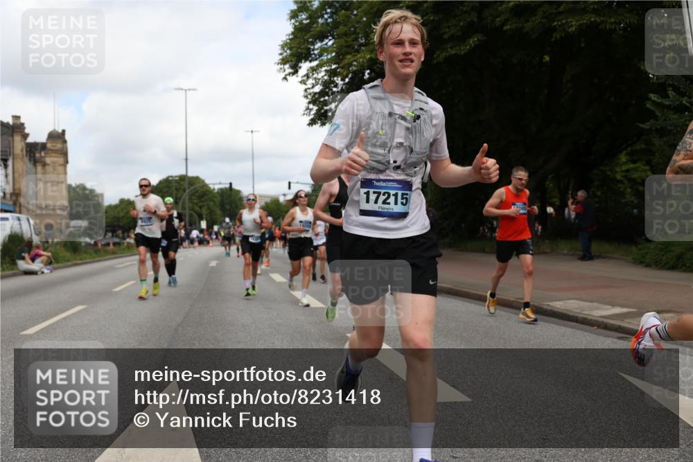 29.06.2025 - hella hamburg halbmarathon Yannick Fuchs http://msf.ph/oto/8231418 29.06.2025 10:34:05 20KM 1343, 2044, 2525, 2546, 2563, 2972, 3282, 4565, 4759, 5752, 6037, 7981, 8319, 8925, 9116, 9265, 9540, 11284, 11305, 12335, 12372, 13479, 13514, 14204, 14272, 14311, 14359, 15013, 15094, 15336, 15435, 15556, 15744, 16656, 16820, 17005, 17215, 17360, 17425, 17668, 18149, 18154, 18285, 18803 meine-sportfotos.de
