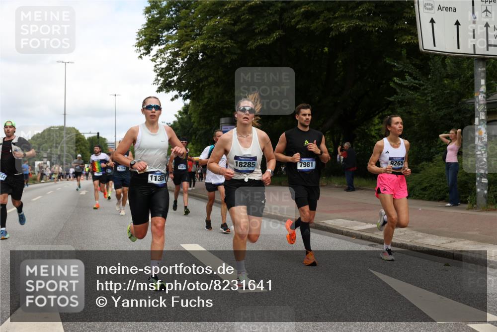 29.06.2025 - hella hamburg halbmarathon Yannick Fuchs http://msf.ph/oto/8231641 29.06.2025 10:34:07 20KM 1343, 2044, 2525, 2546, 2563, 2972, 3282, 3547, 4398, 4565, 4759, 5752, 7981, 8319, 8925, 9116, 9265, 9540, 11284, 11305, 11806, 12335, 12372, 13479, 13514, 14204, 14272, 14311, 14359, 15013, 15094, 15336, 15435, 15556, 15744, 17005, 17215, 17360, 17425, 17668, 17792, 17916, 18149, 18154, 18285, 18803 meine-sportfotos.de