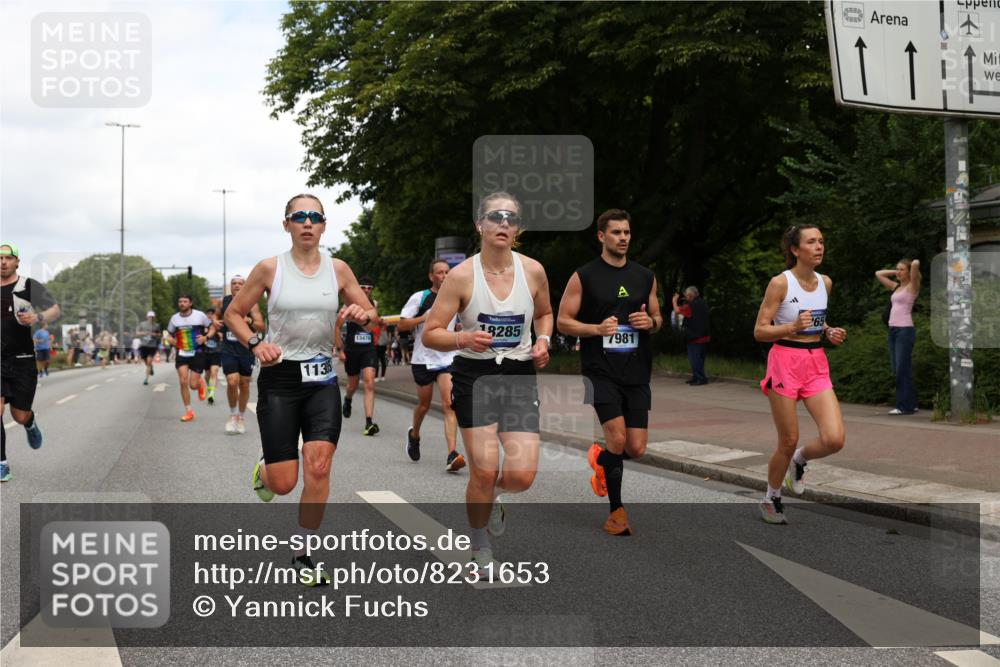 29.06.2025 - hella hamburg halbmarathon Yannick Fuchs http://msf.ph/oto/8231653 29.06.2025 10:34:07 20KM 1343, 2044, 2525, 2546, 2563, 2972, 3282, 3547, 4398, 4565, 4759, 5752, 7981, 8319, 8925, 9116, 9265, 9540, 11284, 11305, 11806, 12335, 12372, 13479, 13514, 14204, 14272, 14311, 14359, 15013, 15094, 15336, 15435, 15556, 15744, 17005, 17215, 17360, 17425, 17668, 17792, 17916, 18149, 18154, 18285, 18803 meine-sportfotos.de