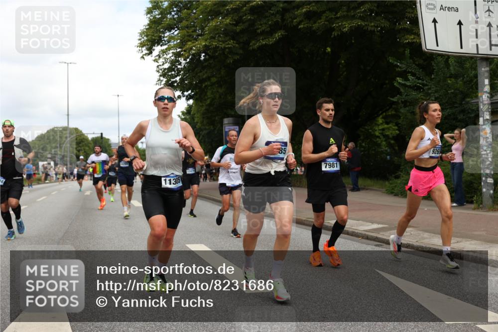 29.06.2025 - hella hamburg halbmarathon Yannick Fuchs http://msf.ph/oto/8231686 29.06.2025 10:34:07 20KM 1343, 2044, 2525, 2546, 2563, 2972, 3282, 3547, 4398, 4565, 4759, 5752, 7981, 8319, 8925, 9116, 9265, 9540, 11284, 11305, 11806, 12335, 12372, 13479, 13514, 14204, 14272, 14311, 14359, 15013, 15094, 15336, 15435, 15556, 15744, 17005, 17215, 17360, 17425, 17668, 17792, 17916, 18149, 18154, 18285, 18803 meine-sportfotos.de