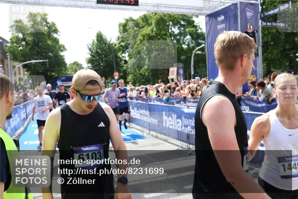 29.06.2025 - hella hamburg halbmarathon Zöllner http://msf.ph/oto/8231699 29.06.2025 11:31:43 Ziel 1093, 1844, 2325, 2943, 2944, 3286, 3617, 7314, 9125, 9206, 9478, 9514, 11139, 14599, 15147, 16124, 16383, 17517, 19214 meine-sportfotos.de