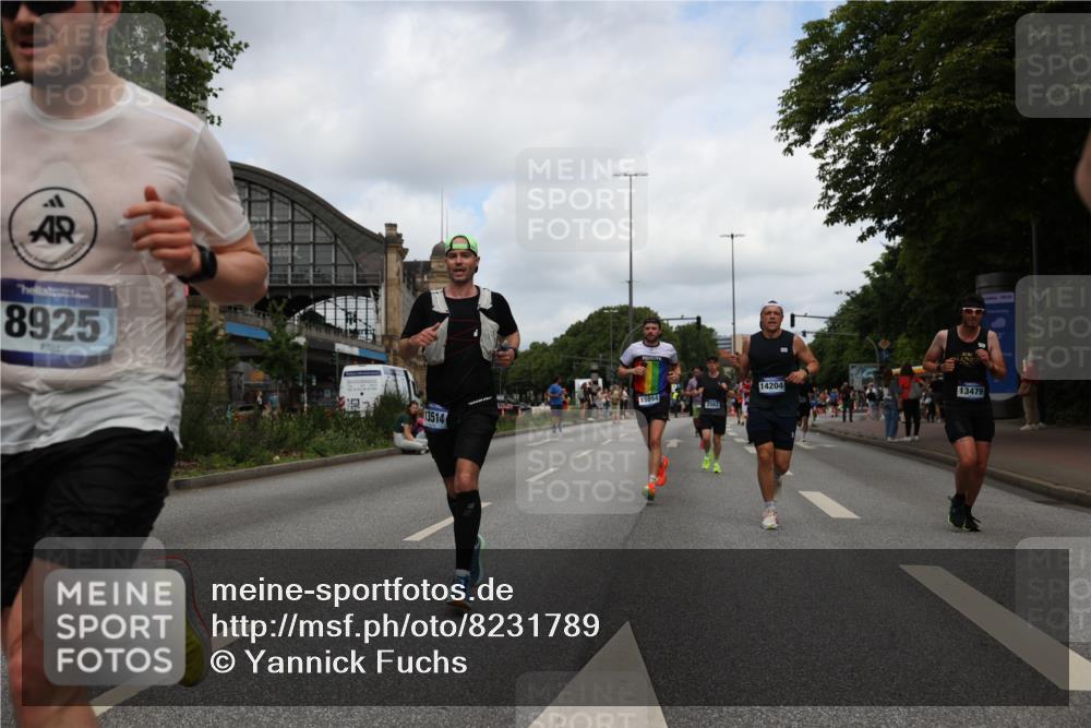 29.06.2025 - hella hamburg halbmarathon Yannick Fuchs http://msf.ph/oto/8231789 29.06.2025 10:34:08 20KM 1343, 2044, 2525, 2546, 2563, 2972, 3547, 4398, 4565, 4759, 5752, 7981, 8319, 8346, 8925, 9116, 9265, 9540, 11284, 11305, 11806, 12046, 12091, 12335, 12372, 13190, 13479, 13514, 14204, 14272, 14311, 14359, 15013, 15094, 15336, 15435, 15556, 15744, 17005, 17215, 17360, 17425, 17668, 17792, 17916, 18149, 18154, 18285, 18803 meine-sportfotos.de