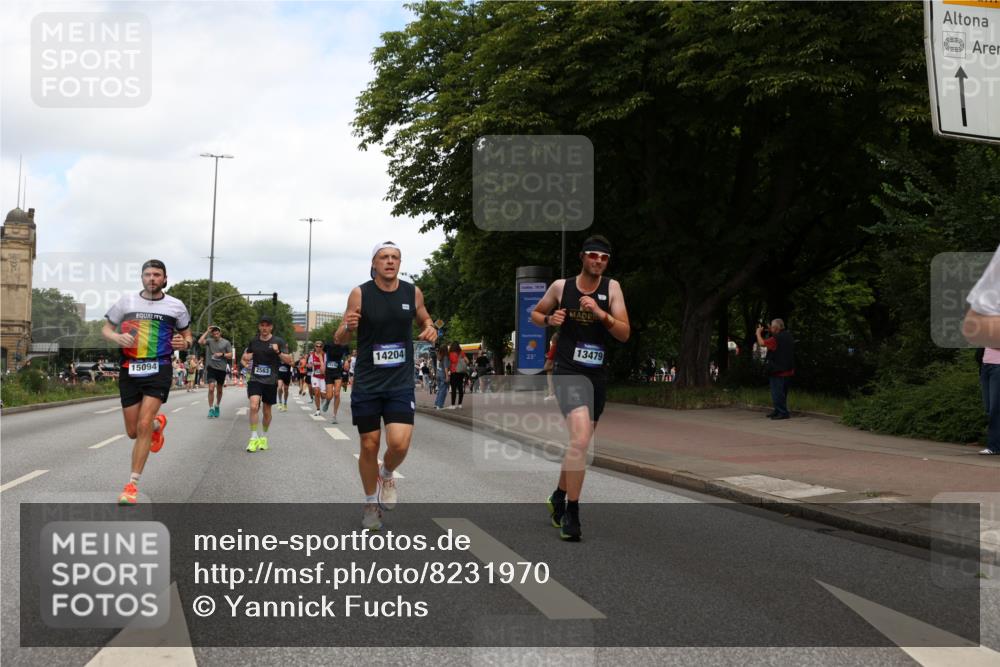 29.06.2025 - hella hamburg halbmarathon Yannick Fuchs http://msf.ph/oto/8231970 29.06.2025 10:34:09 20KM 1343, 2044, 2525, 2546, 2563, 2972, 3547, 4398, 4565, 4759, 5752, 7981, 8319, 8346, 8925, 9116, 9265, 9540, 11284, 11305, 11806, 12046, 12091, 12335, 12372, 13190, 13479, 13514, 14204, 14272, 14359, 15013, 15094, 15336, 15435, 15556, 15744, 17005, 17215, 17360, 17425, 17668, 17792, 17916, 18149, 18154, 18285, 18803 meine-sportfotos.de