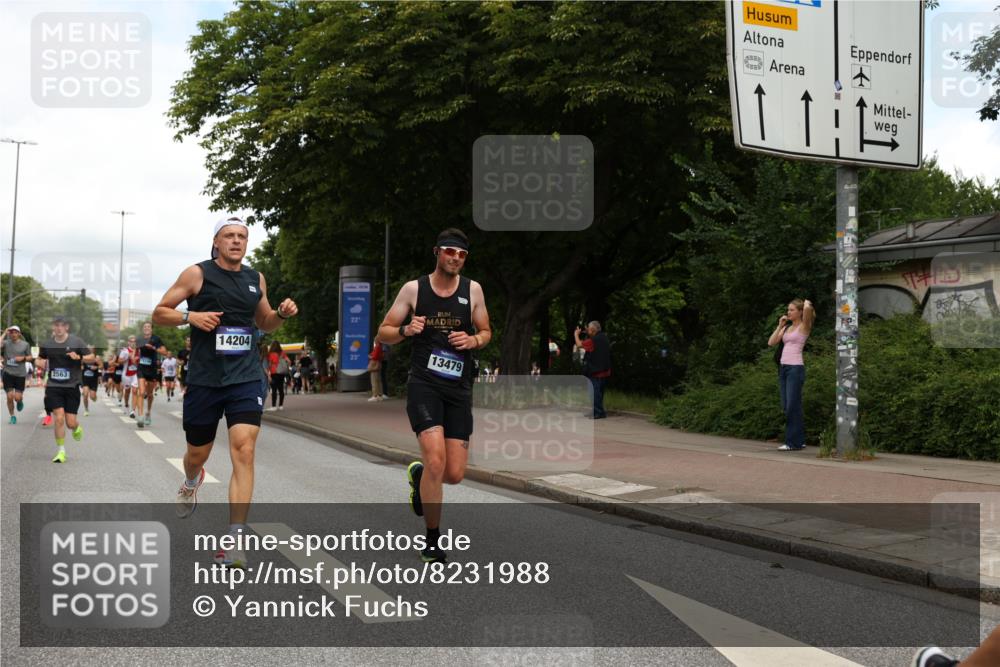 29.06.2025 - hella hamburg halbmarathon Yannick Fuchs http://msf.ph/oto/8231988 29.06.2025 10:34:09 20KM 1343, 2044, 2525, 2546, 2563, 2972, 3547, 4398, 4565, 4759, 5752, 7981, 8319, 8346, 8925, 9116, 9265, 9540, 11284, 11305, 11806, 12046, 12091, 12335, 12372, 13190, 13479, 13514, 14204, 14272, 14359, 15013, 15094, 15336, 15435, 15556, 15744, 17005, 17215, 17360, 17425, 17668, 17792, 17916, 18149, 18154, 18285, 18803 meine-sportfotos.de