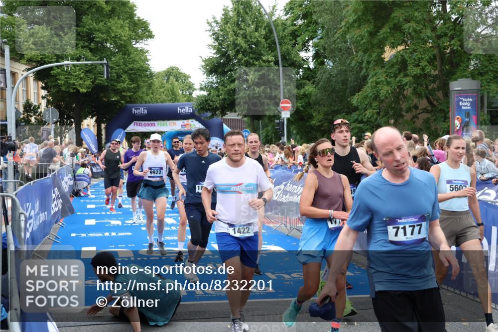 29.06.2025 - hella hamburg halbmarathon Zöllner http://msf.ph/oto/8232201 29.06.2025 10:53:56 Ziel 1422, 1706, 1870, 6260, 6481, 7395, 7918, 7973, 9922, 10529, 10891, 12413, 13032, 14026, 14175, 15502, 16477, 16538, 17740, 18249, 18418, 18487, 18759, 18831, 18879, 18915, 19177 meine-sportfotos.de