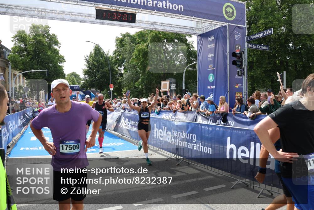 29.06.2025 - hella hamburg halbmarathon Zöllner http://msf.ph/oto/8232387 29.06.2025 11:31:59 Ziel 2080, 2569, 4221, 5012, 6626, 7344, 9995, 10341, 10432, 11827, 12074, 14479, 16200, 18613, 18931 meine-sportfotos.de