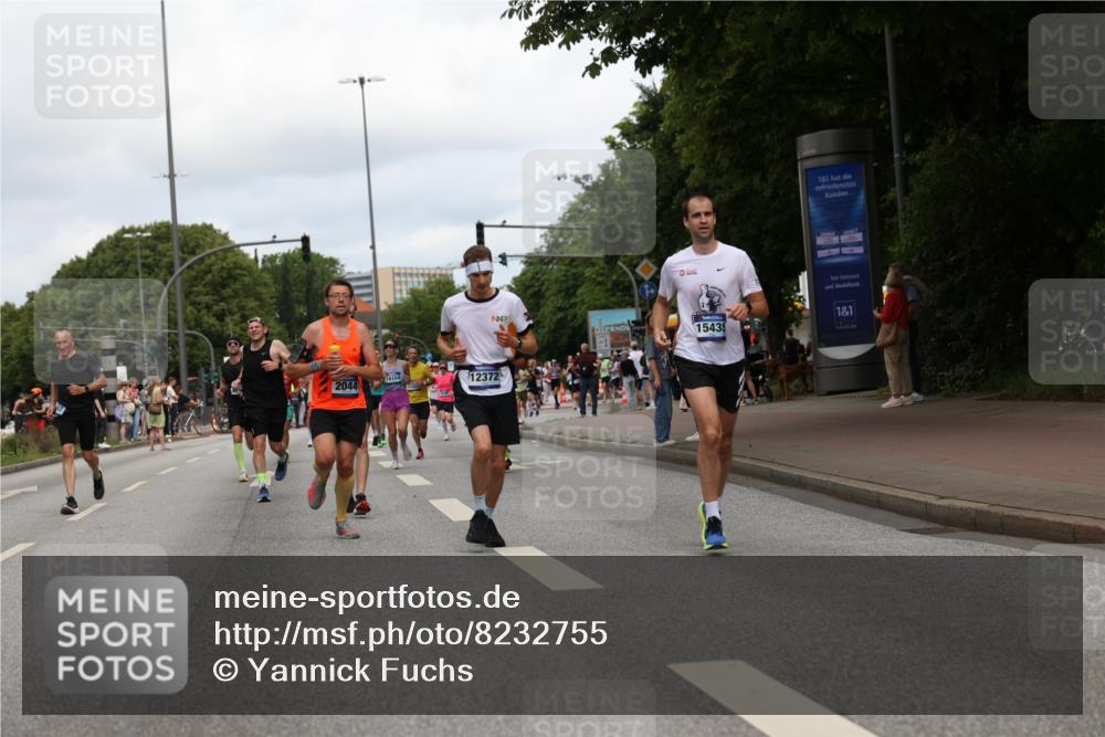 29.06.2025 - hella hamburg halbmarathon Yannick Fuchs http://msf.ph/oto/8232755 29.06.2025 10:34:17 20KM 1358, 2044, 2546, 2563, 2573, 2972, 3547, 3626, 4398, 4565, 5752, 7981, 8319, 8346, 8925, 9116, 9540, 11284, 11305, 11714, 11806, 12046, 12091, 12335, 12372, 13190, 13479, 13514, 14077, 14204, 14272, 15094, 15336, 15421, 15435, 15744, 15828, 17005, 17425, 17668, 17792, 17916, 18013, 18154, 18285, 18803 meine-sportfotos.de