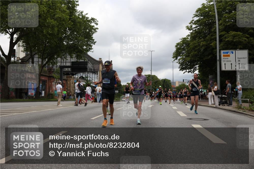 29.06.2025 - hella hamburg halbmarathon Yannick Fuchs http://msf.ph/oto/8232804 29.06.2025 10:46:54 20KM 1098, 1257, 1258, 1482, 1657, 1683, 2111, 2208, 2444, 2814, 2910, 3258, 3399, 3952, 3999, 4121, 4419, 4587, 4726, 5169, 5194, 5607, 5907, 6897, 7178, 7232, 7383, 8273, 8361, 8587, 8651, 8955, 9065, 9163, 10529, 10724, 10811, 11217, 11588, 11589, 11604, 11689, 12155, 12482, 12519, 12910, 13211, 14198, 14286, 14805, 15430, 15681, 15980, 16467, 16929, 17130, 17198, 17710, 18249, 18331, 18901, 19208, 19244 meine-sportfotos.de