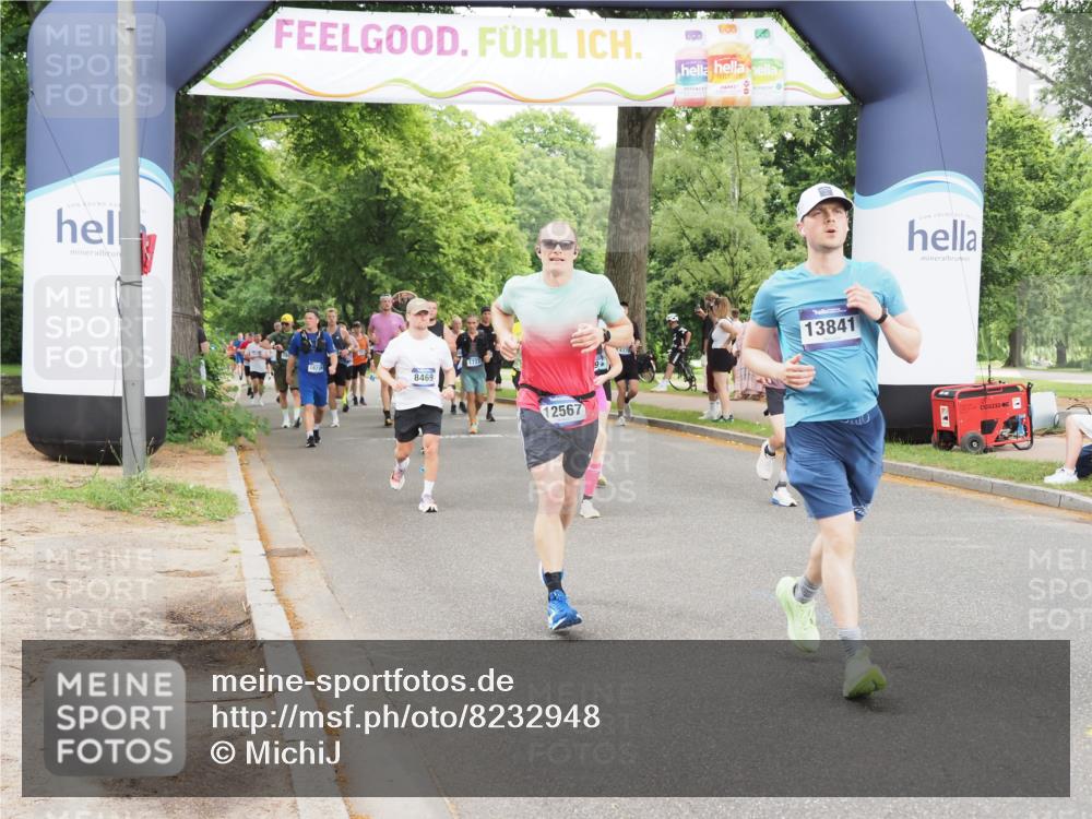 29.06.2025 - hella hamburg halbmarathon MichiJ http://msf.ph/oto/8232948 29.06.2025 10:49:43 Zwischen KM18-KM19 1114, 1940, 4859, 6311, 8469, 9124, 9899, 10194, 11402, 12567, 13739, 13841, 16540, 18359, 18739, 18796 meine-sportfotos.de