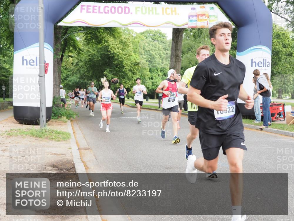 29.06.2025 - hella hamburg halbmarathon MichiJ http://msf.ph/oto/8233197 29.06.2025 10:26:43 Zwischen KM18-KM19 5091, 5791, 7743, 8571, 9017, 9171, 9643, 10793, 10922, 11282, 15382, 16075, 18193, 18277, 18584 meine-sportfotos.de