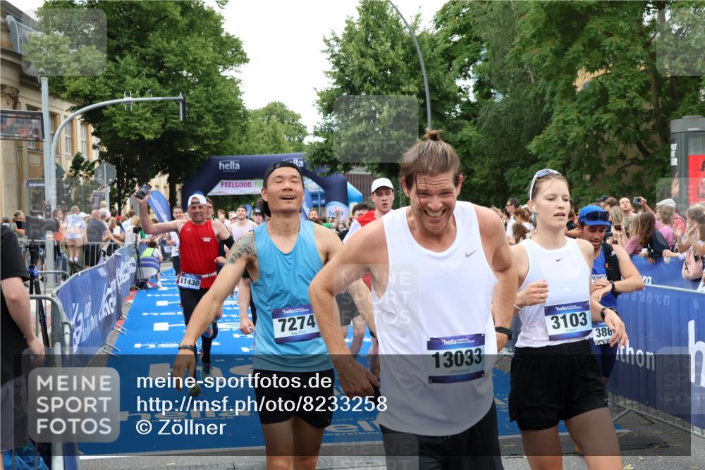 29.06.2025 - hella hamburg halbmarathon Zöllner http://msf.ph/oto/8233258 29.06.2025 10:54:24 Ziel 1267, 1442, 3103, 3426, 3861, 4635, 6511, 6512, 7274, 8223, 8772, 11430, 12362, 13289, 13803, 15946, 16327, 16527, 16574, 16750, 16879, 17087, 17698, 18268 meine-sportfotos.de