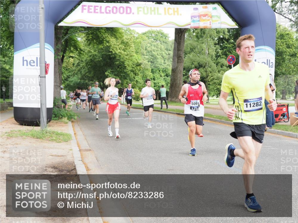 29.06.2025 - hella hamburg halbmarathon MichiJ http://msf.ph/oto/8233286 29.06.2025 10:26:43 Zwischen KM18-KM19 5091, 5791, 7743, 8571, 9017, 9171, 9643, 10793, 10922, 11282, 15382, 16075, 18193, 18277, 18584 meine-sportfotos.de