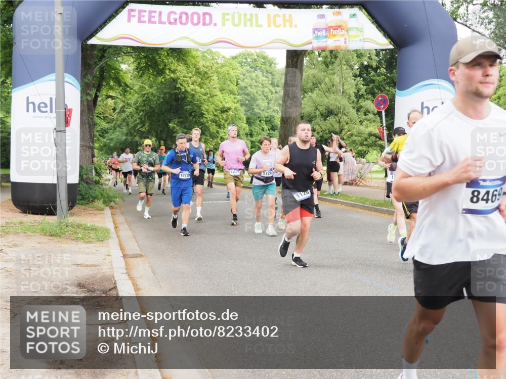 29.06.2025 - hella hamburg halbmarathon MichiJ http://msf.ph/oto/8233402 29.06.2025 10:49:47 Zwischen KM18-KM19 1126, 1722, 1724, 4370, 5734, 6311, 8469, 8822, 9899, 10194, 10214, 12567, 13528, 13739, 13841, 15093, 18028, 18359, 18739, 18796 meine-sportfotos.de