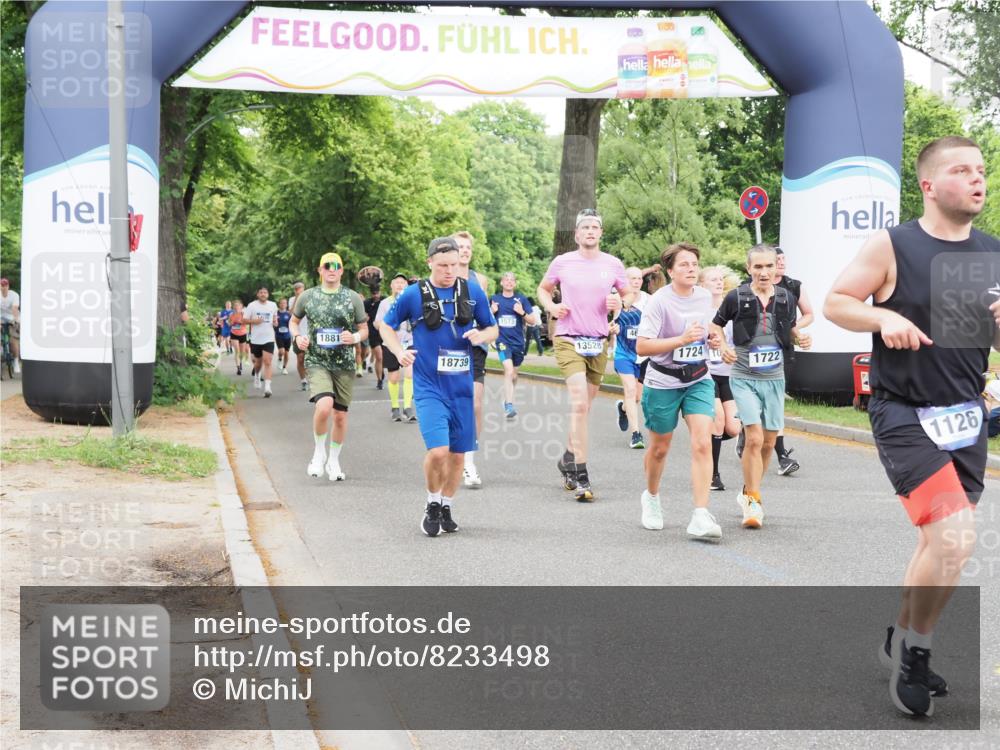 29.06.2025 - hella hamburg halbmarathon MichiJ http://msf.ph/oto/8233498 29.06.2025 10:49:48 Zwischen KM18-KM19 1126, 1722, 1724, 4370, 4665, 5734, 6311, 8469, 8822, 9899, 10194, 10214, 12567, 13528, 15093, 18028, 18359, 18717, 18739, 18796 meine-sportfotos.de
