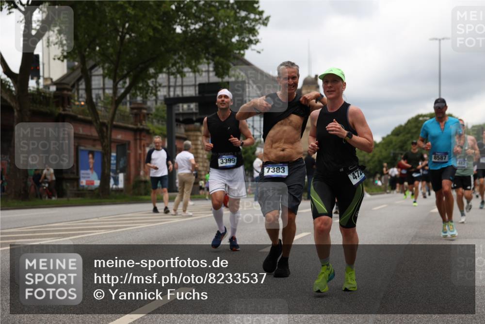 29.06.2025 - hella hamburg halbmarathon Yannick Fuchs http://msf.ph/oto/8233537 29.06.2025 10:47:00 20KM 1257, 1258, 1482, 1683, 2111, 2208, 2346, 2910, 3334, 3399, 3999, 4065, 4419, 4587, 4726, 5077, 5169, 5194, 5607, 5907, 6198, 6897, 7232, 7383, 7509, 8273, 8361, 8587, 8651, 8955, 9065, 9163, 10529, 10724, 11217, 11588, 11589, 11604, 11689, 12155, 12482, 12910, 14805, 15430, 15681, 15980, 16467, 16929, 17710, 18249, 18331, 18720, 18901, 19208, 19244 meine-sportfotos.de