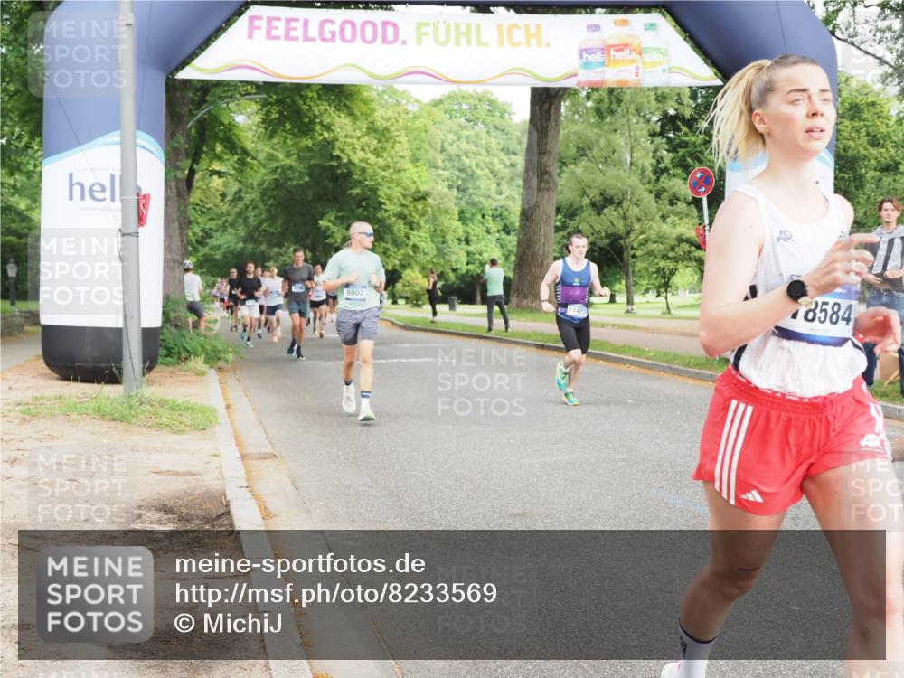 29.06.2025 - hella hamburg halbmarathon MichiJ http://msf.ph/oto/8233569 29.06.2025 10:26:46 Zwischen KM18-KM19 5091, 5791, 9171, 9643, 10922, 11282, 11423, 12900, 15382, 18584 meine-sportfotos.de