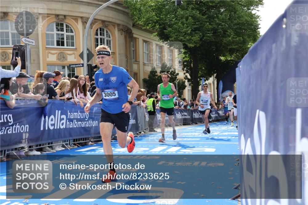 29.06.2025 - hella hamburg halbmarathon Strokosch-Dieckow http://msf.ph/oto/8233625 29.06.2025 10:34:17 Ziel 1002, 1080, 3005, 5550, 7884, 7901, 9686, 14784, 16417, 18906 meine-sportfotos.de