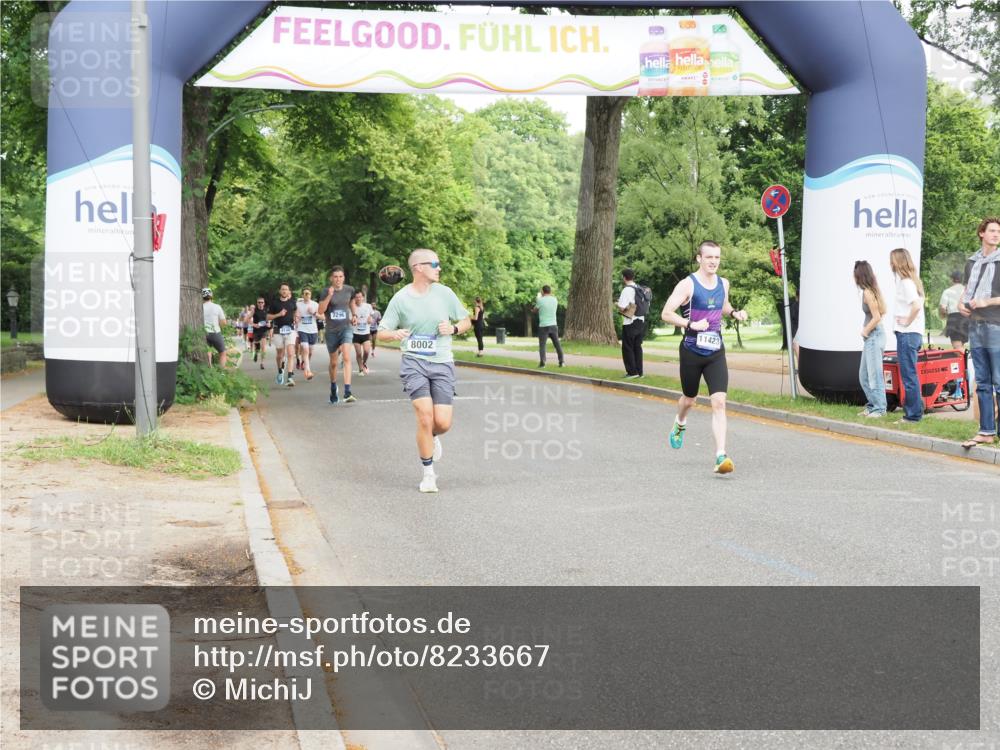29.06.2025 - hella hamburg halbmarathon MichiJ http://msf.ph/oto/8233667 29.06.2025 10:26:47 Zwischen KM18-KM19 5091, 8002, 9171, 9643, 10922, 11282, 11423, 12900, 15382, 18584 meine-sportfotos.de