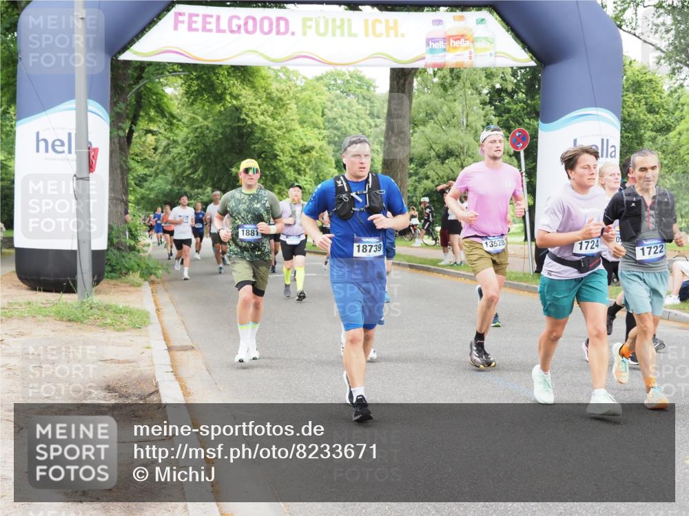29.06.2025 - hella hamburg halbmarathon MichiJ http://msf.ph/oto/8233671 29.06.2025 10:49:49 Zwischen KM18-KM19 1126, 1722, 1724, 1881, 4370, 4665, 5734, 8469, 8822, 9899, 10194, 10214, 13528, 15093, 18028, 18359, 18717, 18739 meine-sportfotos.de