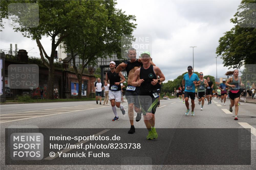 29.06.2025 - hella hamburg halbmarathon Yannick Fuchs http://msf.ph/oto/8233738 29.06.2025 10:47:00 20KM 1257, 1258, 1482, 1683, 2111, 2208, 2346, 2910, 3334, 3399, 3999, 4065, 4419, 4587, 4726, 5077, 5169, 5194, 5607, 5907, 6198, 6897, 7232, 7383, 7509, 8273, 8361, 8587, 8651, 8955, 9065, 9163, 10529, 10724, 11217, 11588, 11589, 11604, 11689, 12155, 12482, 12910, 14805, 15430, 15681, 15980, 16467, 16929, 17710, 18249, 18331, 18720, 18901, 19208, 19244 meine-sportfotos.de