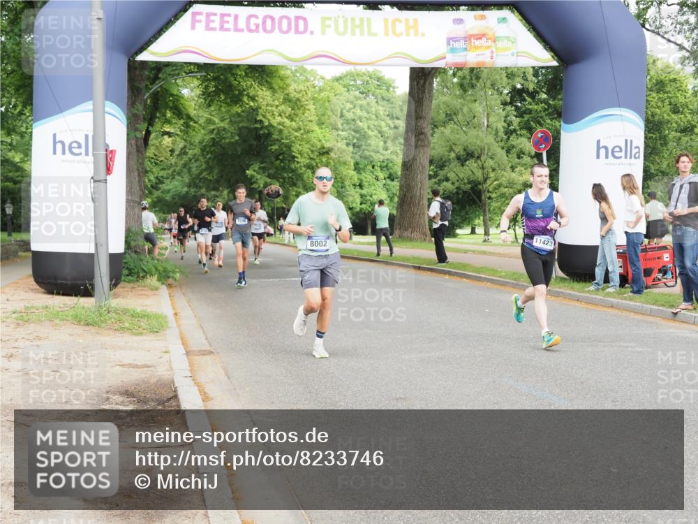 29.06.2025 - hella hamburg halbmarathon MichiJ http://msf.ph/oto/8233746 29.06.2025 10:26:47 Zwischen KM18-KM19 5091, 8002, 9171, 9643, 10922, 11282, 11423, 12900, 15382, 18584 meine-sportfotos.de