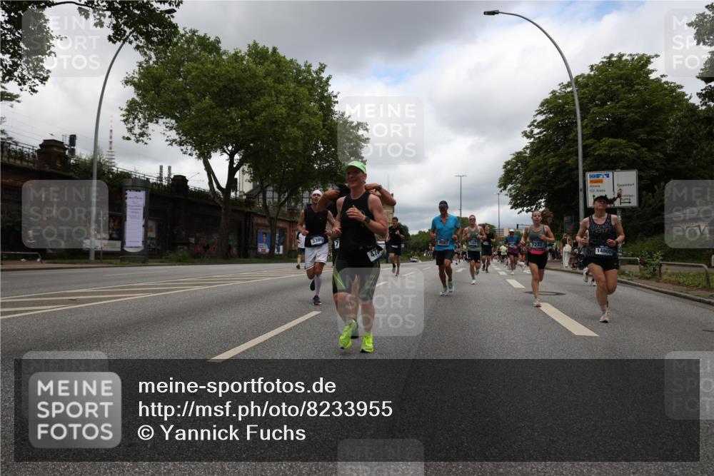 29.06.2025 - hella hamburg halbmarathon Yannick Fuchs http://msf.ph/oto/8233955 29.06.2025 10:47:00 20KM 1257, 1258, 1482, 1683, 2111, 2208, 2346, 2910, 3334, 3399, 3999, 4065, 4419, 4587, 4726, 5077, 5169, 5194, 5607, 5907, 6198, 6897, 7232, 7383, 7509, 8273, 8361, 8587, 8651, 8955, 9065, 9163, 10529, 10724, 11217, 11588, 11589, 11604, 11689, 12155, 12482, 12910, 14805, 15430, 15681, 15980, 16467, 16929, 17710, 18249, 18331, 18720, 18901, 19208, 19244 meine-sportfotos.de