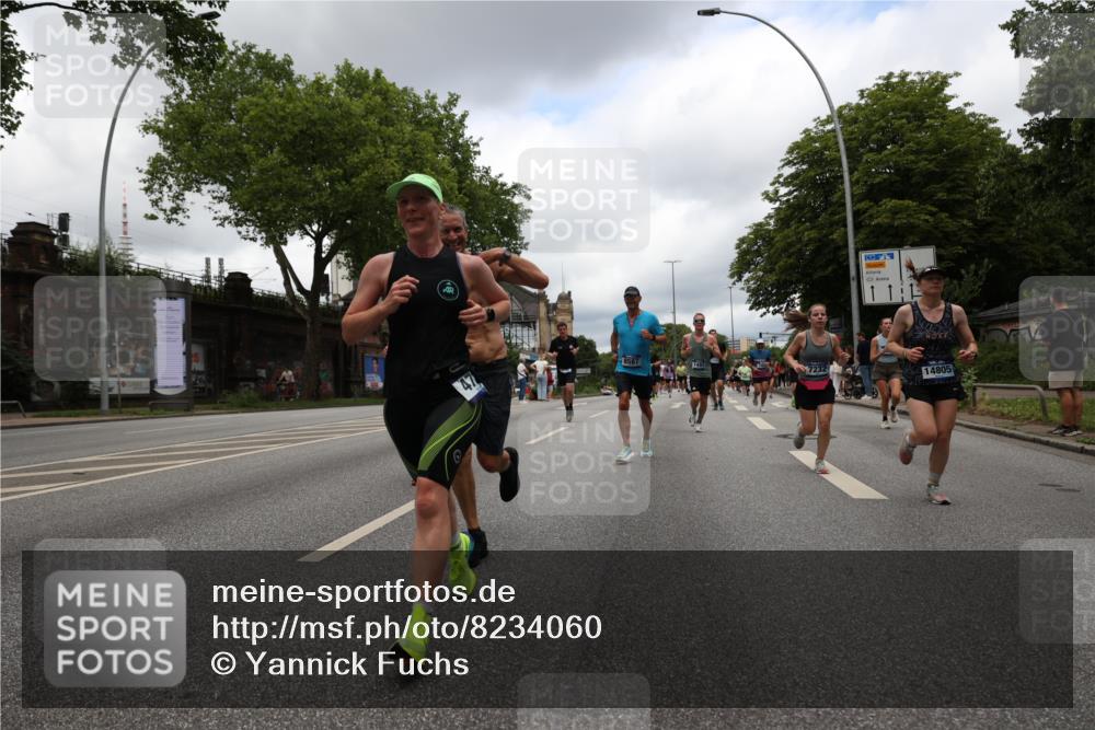 29.06.2025 - hella hamburg halbmarathon Yannick Fuchs http://msf.ph/oto/8234060 29.06.2025 10:47:01 20KM 1258, 1482, 1683, 2111, 2208, 2346, 2910, 3334, 3399, 3999, 4065, 4419, 4587, 4726, 5077, 5169, 5194, 5607, 5907, 6198, 6897, 7232, 7383, 7509, 8273, 8361, 8587, 8651, 8955, 9065, 9163, 10529, 10724, 11217, 11588, 11589, 11604, 11689, 12155, 12482, 12910, 14805, 15430, 15681, 15980, 16467, 16929, 17710, 18249, 18331, 18720, 18901, 19208, 19244 meine-sportfotos.de