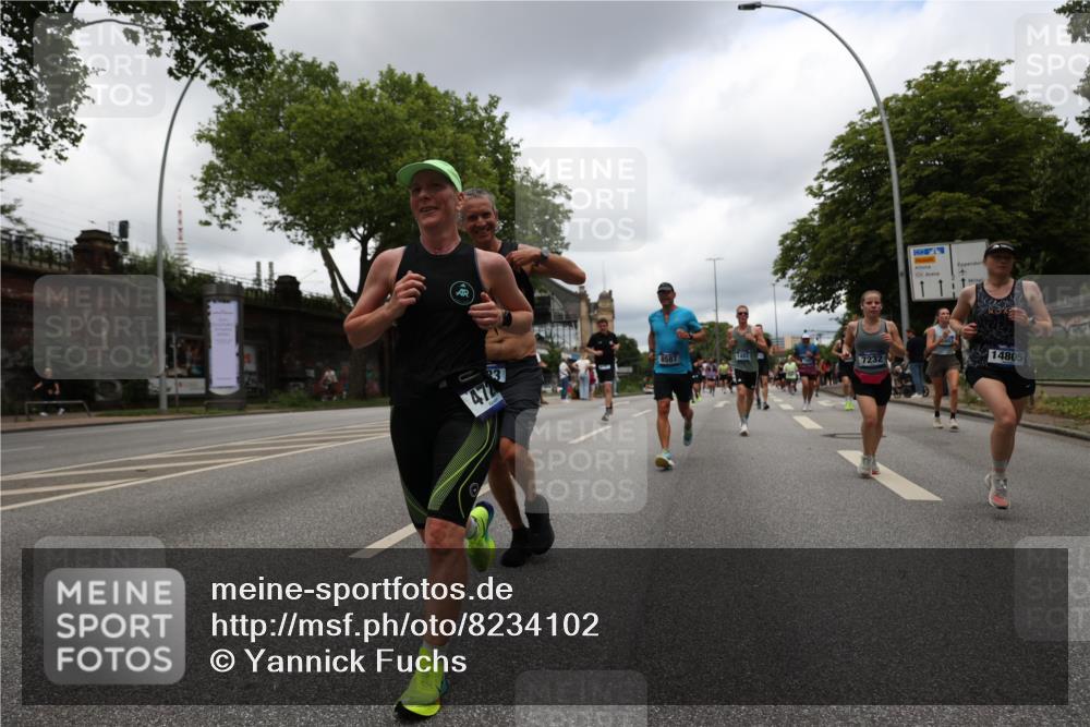 29.06.2025 - hella hamburg halbmarathon Yannick Fuchs http://msf.ph/oto/8234102 29.06.2025 10:47:01 20KM 1258, 1482, 1683, 2111, 2208, 2346, 2910, 3334, 3399, 3999, 4065, 4419, 4587, 4726, 5077, 5169, 5194, 5607, 5907, 6198, 6897, 7232, 7383, 7509, 8273, 8361, 8587, 8651, 8955, 9065, 9163, 10529, 10724, 11217, 11588, 11589, 11604, 11689, 12155, 12482, 12910, 14805, 15430, 15681, 15980, 16467, 16929, 17710, 18249, 18331, 18720, 18901, 19208, 19244 meine-sportfotos.de